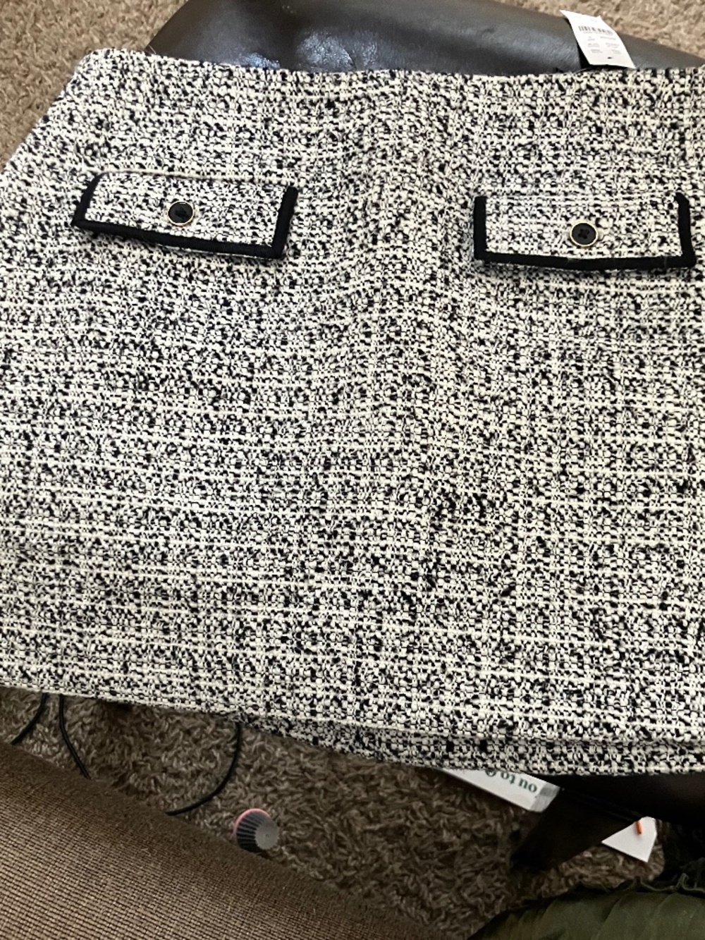 women's Flap-pocket Mini Skirt in Tweed